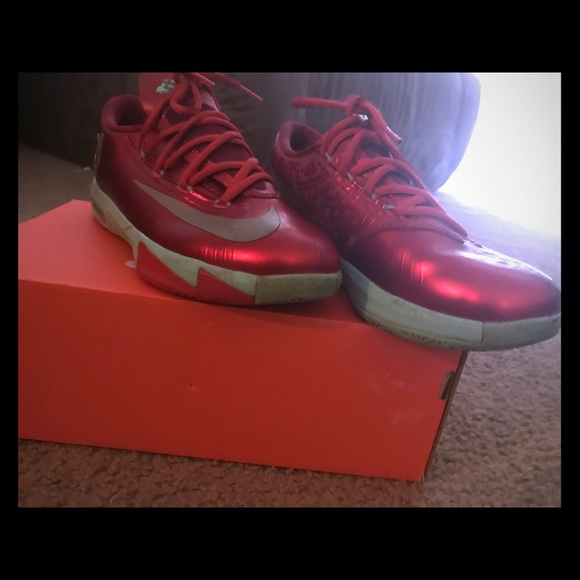 Christmas Kd's - Picture 1 of 2