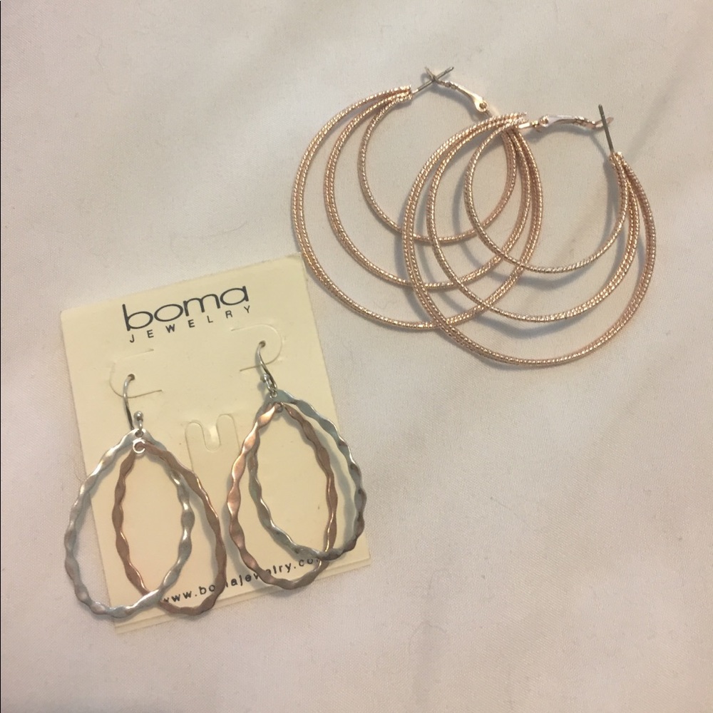 two super cute earring pairs!
