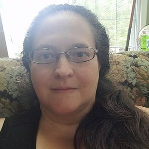 Meet your Posher, Alison