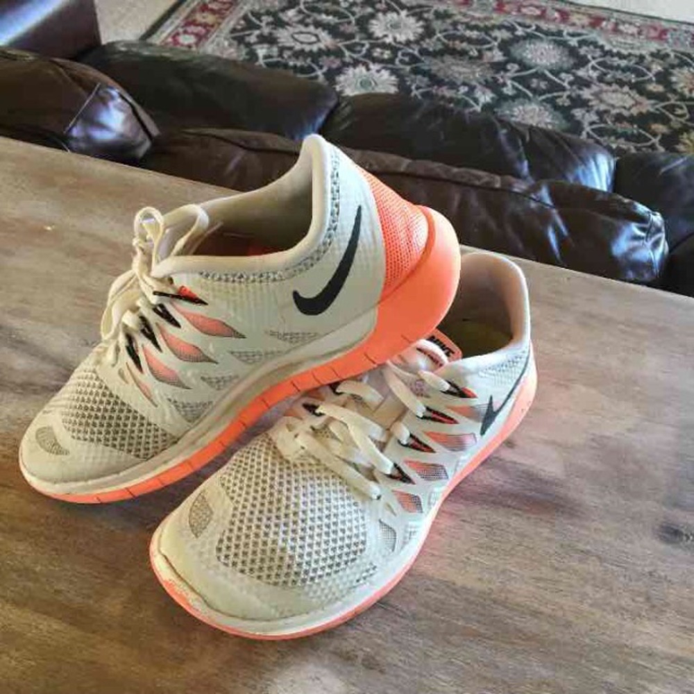 nike free runs