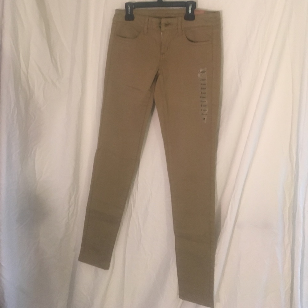 American Eagle khaki jeggings