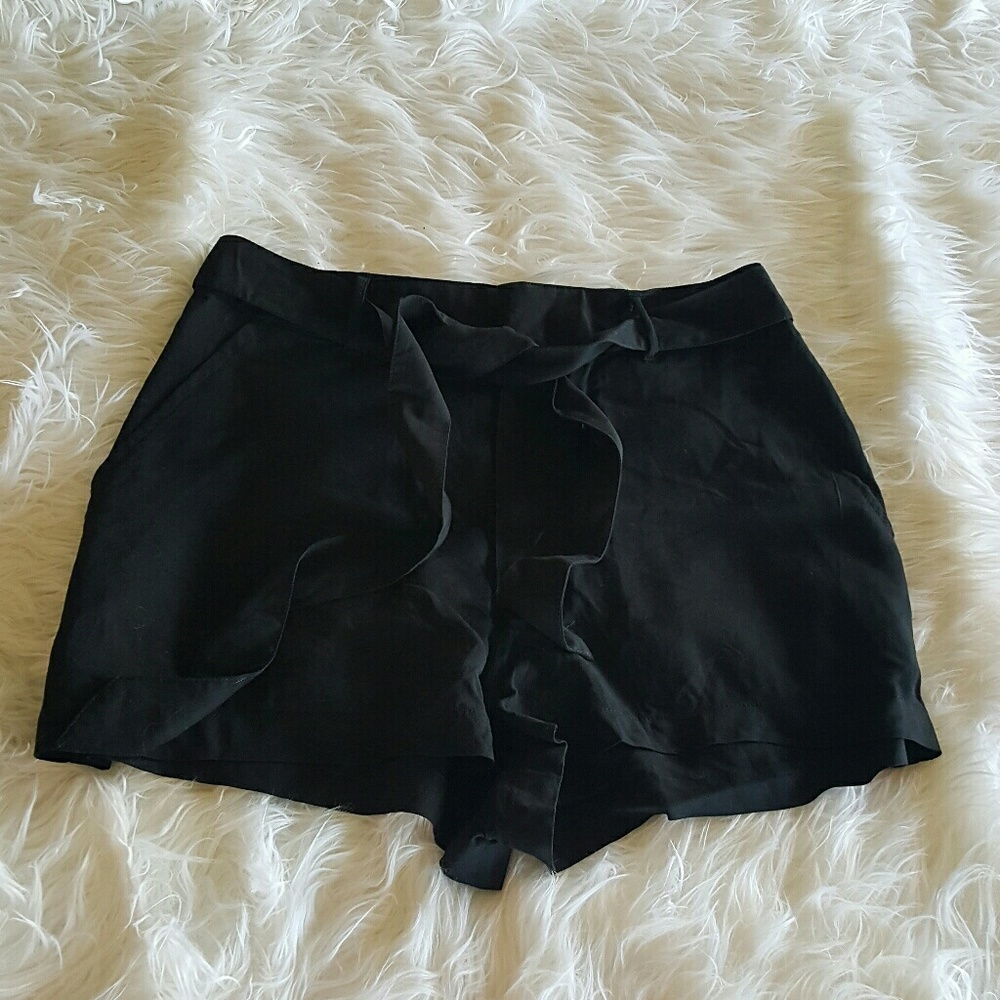 NWT Size 8 DIVIDED Black Shorts