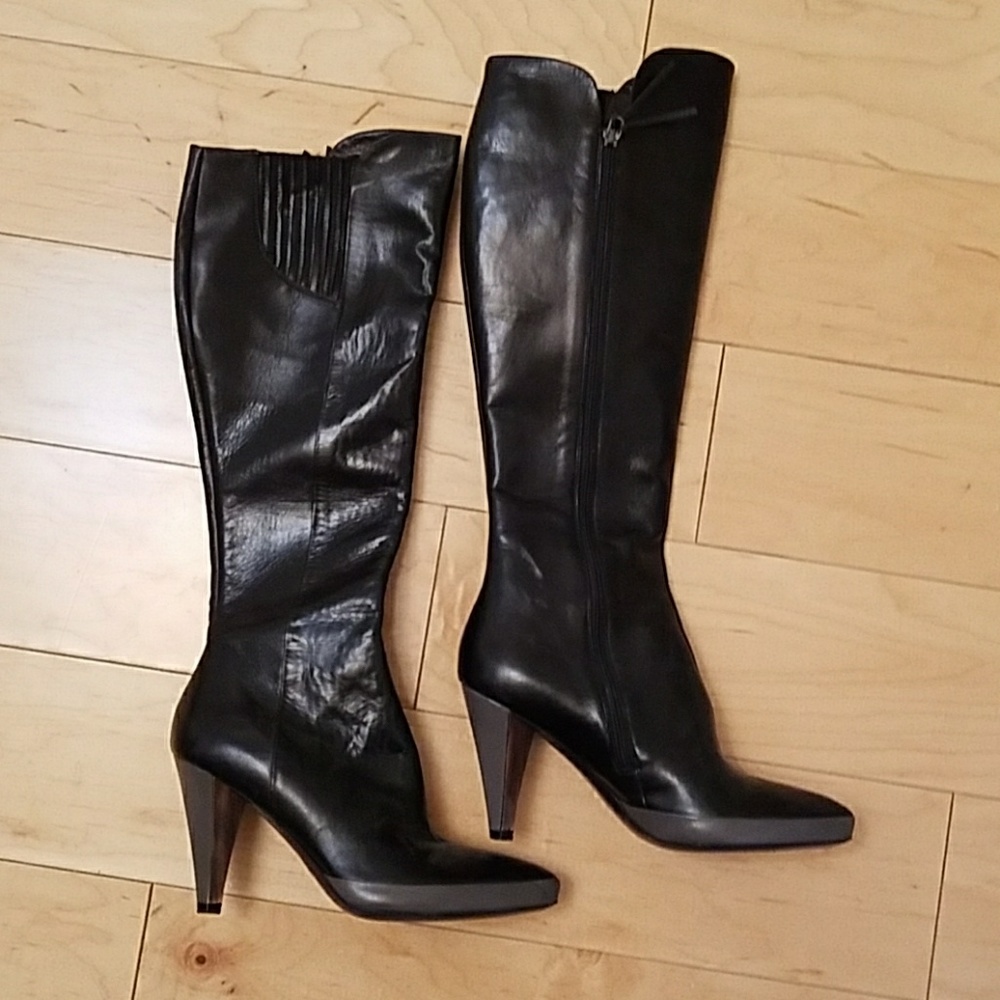 Brand new W/o Box Miu Miu Leather Boots