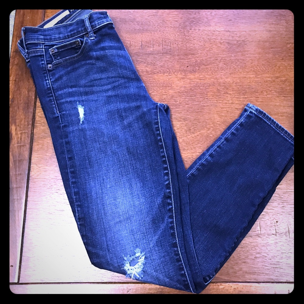 GAP distressed skinny jeans