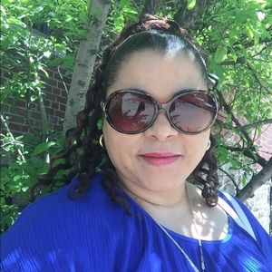 Meet your Posher, Sonia