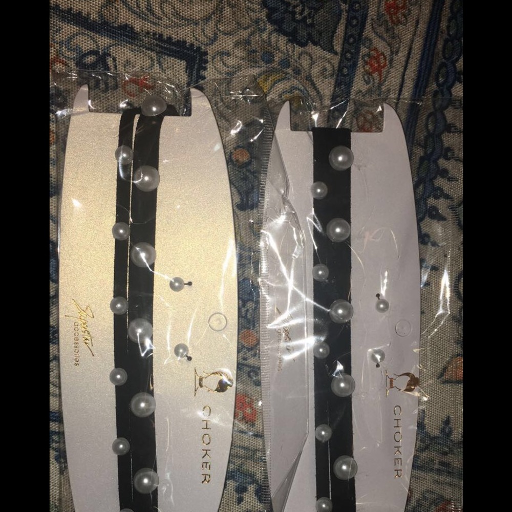 TRENDY CHOKERS BUNDLE