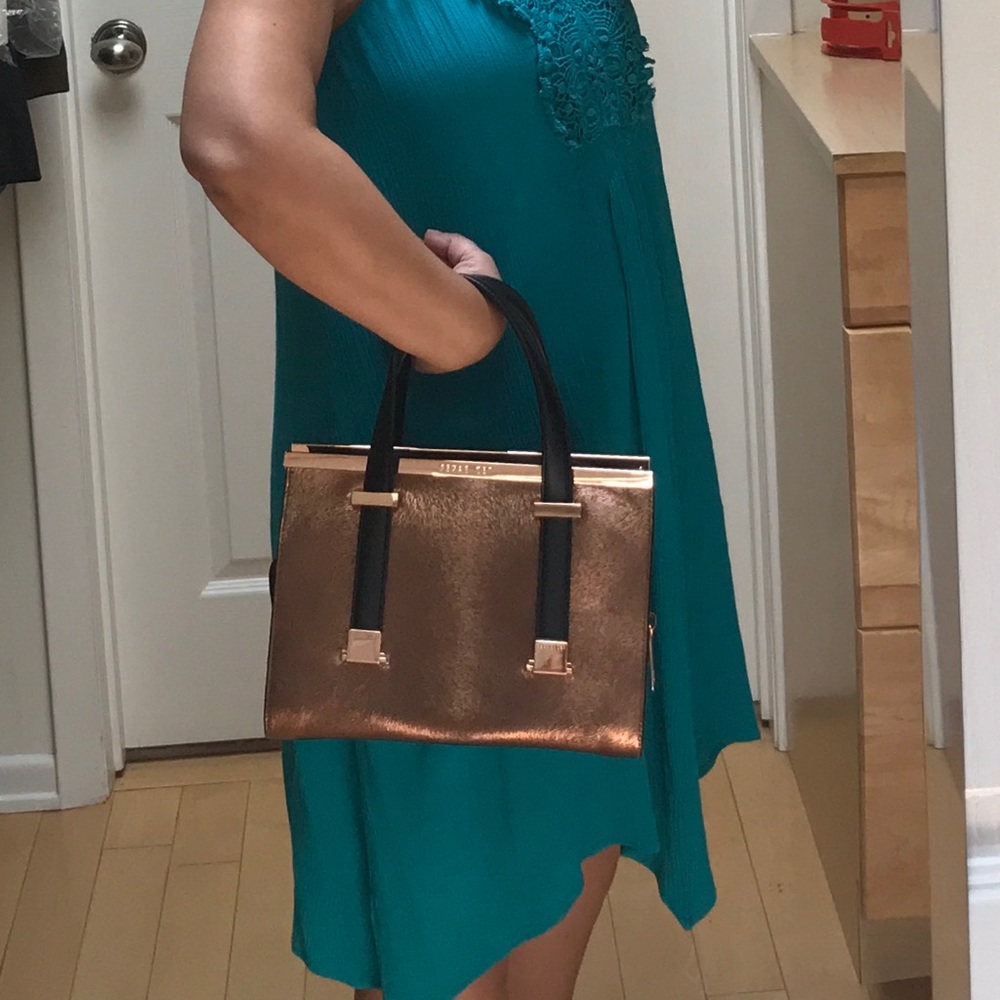 TED BAKER fancy purse, cocktail or evening - Picture 7 of 7