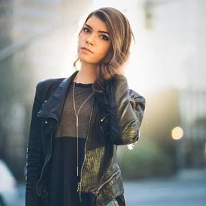 Meet your Posher, Claire