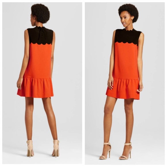 Victoria Beckham Scallop Trim Ruffle Dress - Picture 5 of 11