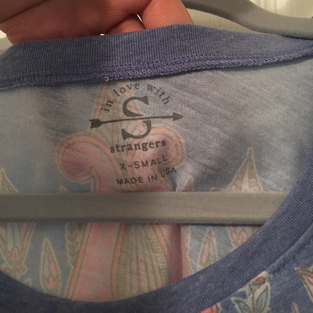 Patterned Crop Top - Picture 3 of 5
