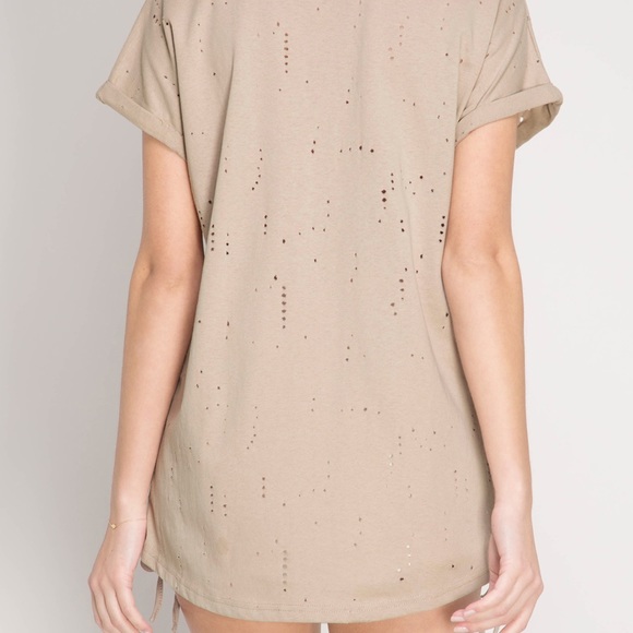 Beach Side Distressed Tee - Picture 3 of 3