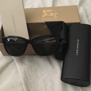 Burberry black and gold sunglasses
