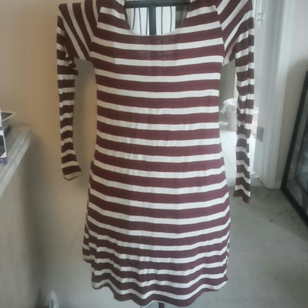NWOT Striped Burgundy Long Sleeve Scoop Neck Dress