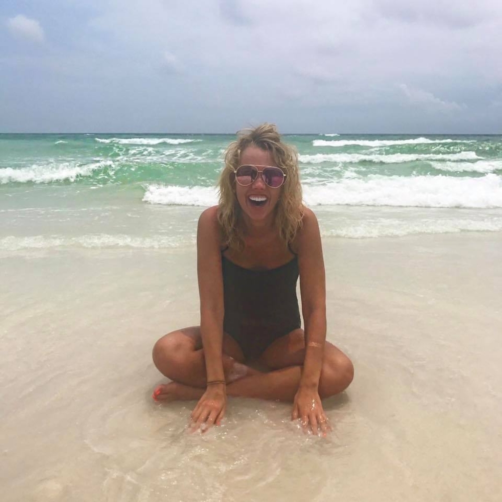 Meet your Posher, Adriane