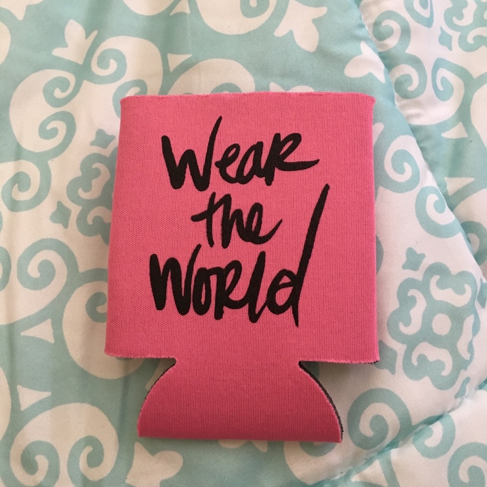Pink Serengetee Beer Sleeve