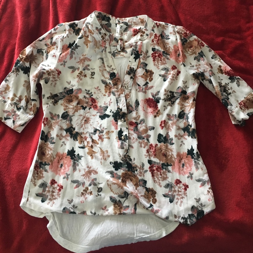 Women's blouse