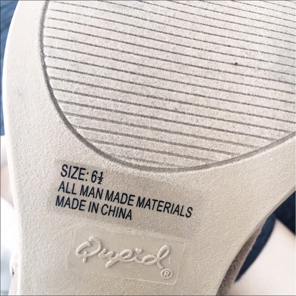 🥾Vegan Leather Booties🥾 - Picture 4 of 4