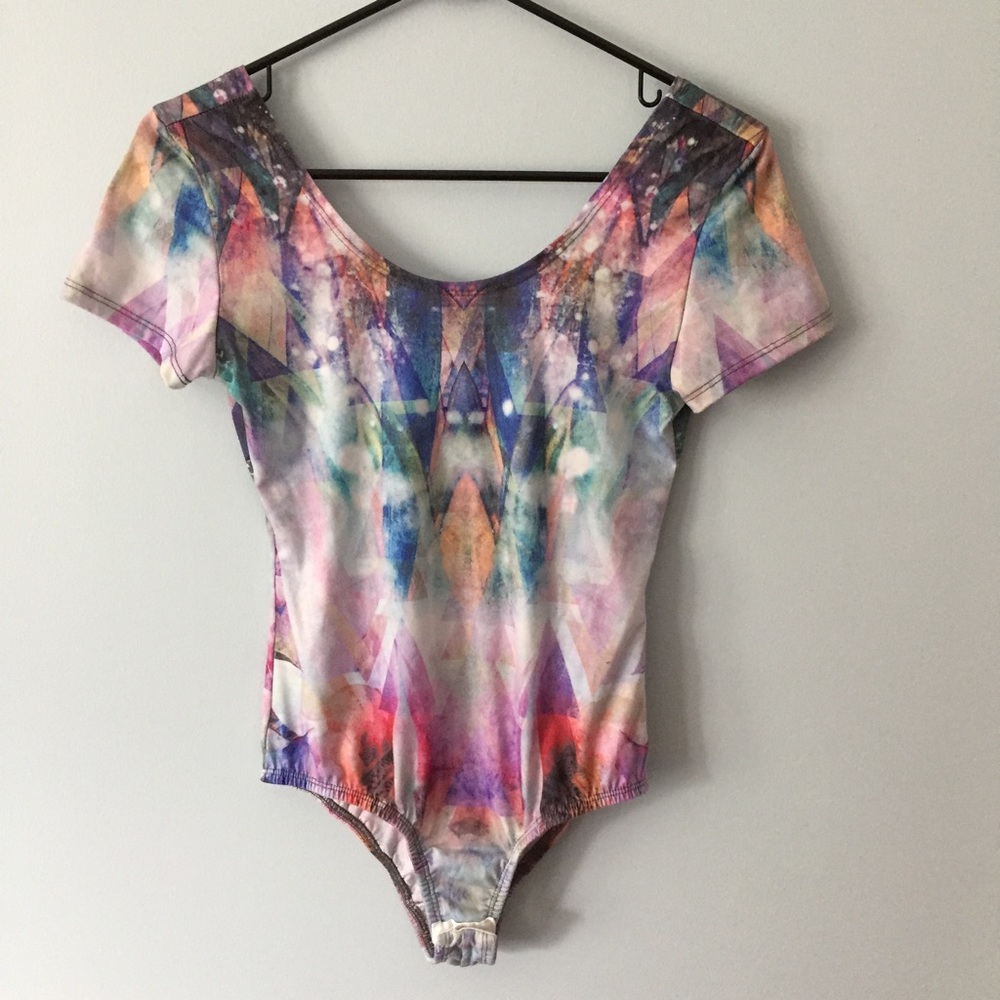 trippy scoopneck bodysuit
