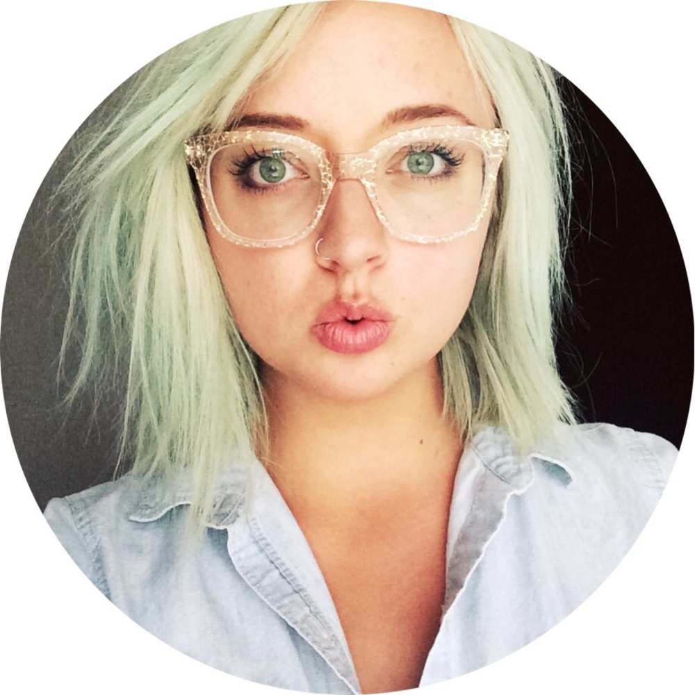 Meet your Posher, Rebecca