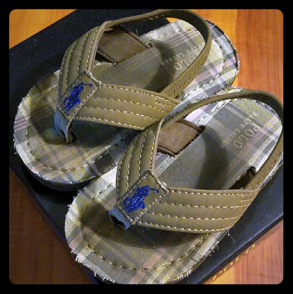 Toddler Boy Size 7 Ralph Lauren Flip flop sandal