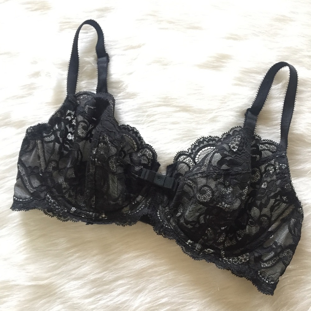 Victoria's Secret Very Sexy balconet black bra 36C