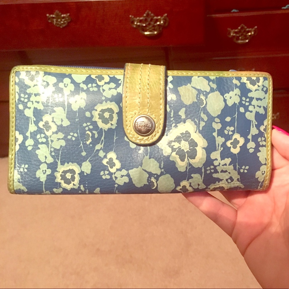 Fossil Wallet