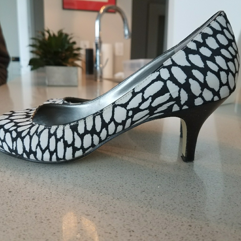 Ladies Shoes
