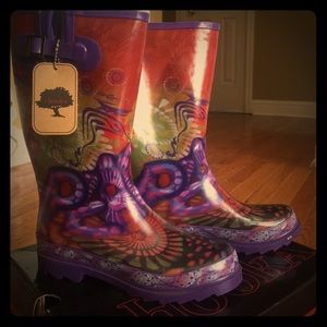 New In Box Chooka Hippie Peace Rain Boots Sz 9