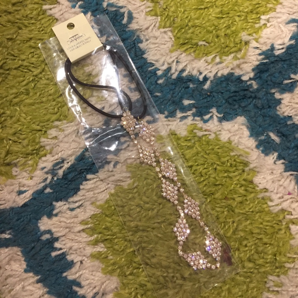 Rhinestone headband✨