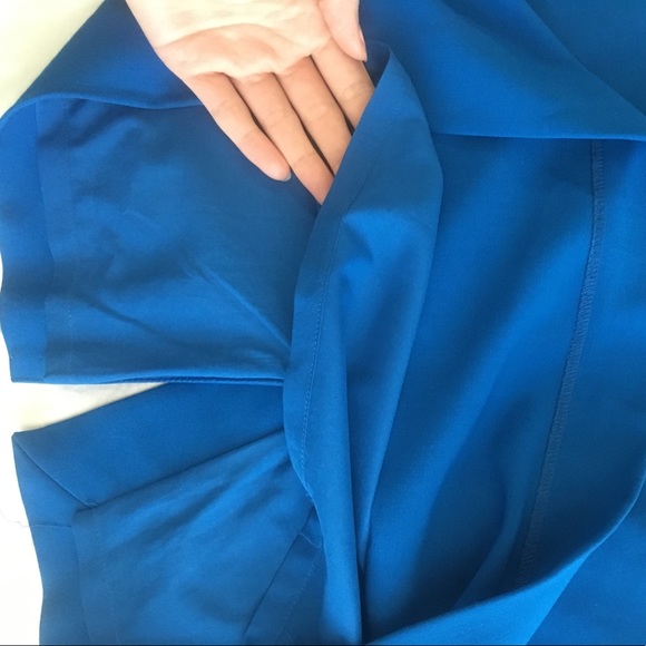 Gorgeous cobalt blue skirt - Picture 4 of 8