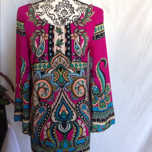 NWT Virgo/Pink Owl Huge Bell Sleeve Dress - Picture 3 of 4