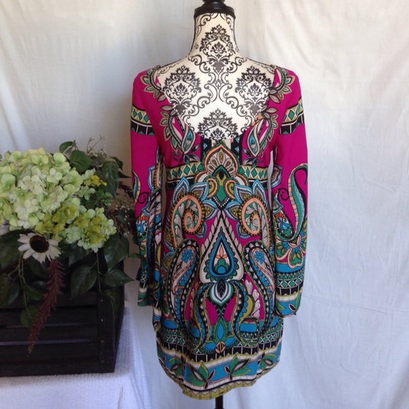 NWT Virgo/Pink Owl Huge Bell Sleeve Dress - Picture 4 of 4