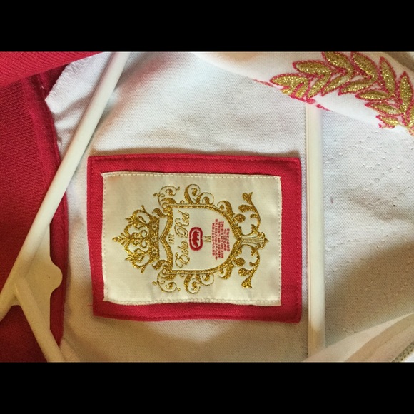 Echo Red Pink and white Sweater - Picture 2 of 3