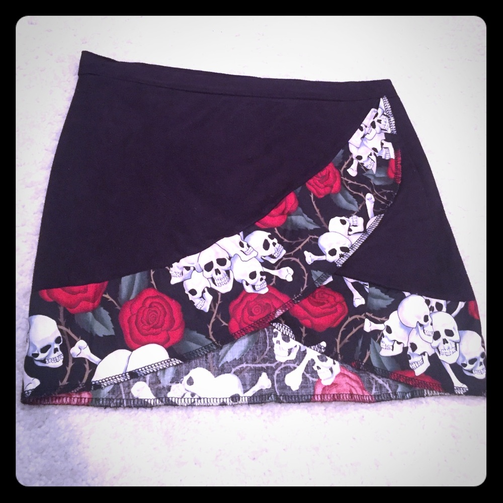 Skull rose wrap faux suede skirt