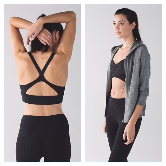 lululemon athletica Tops - 🍋Lululemon wrap it up bra🍋