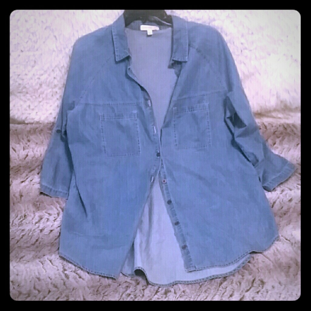 Button-down denim blouse with half sleeves - Picture 1 of 4