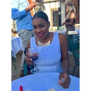 Meet your Posher, Rachel