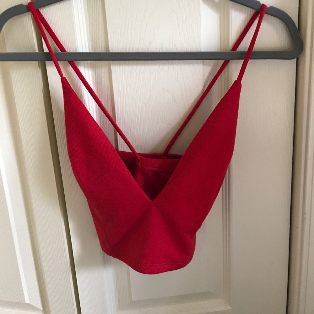 Red deep V crop