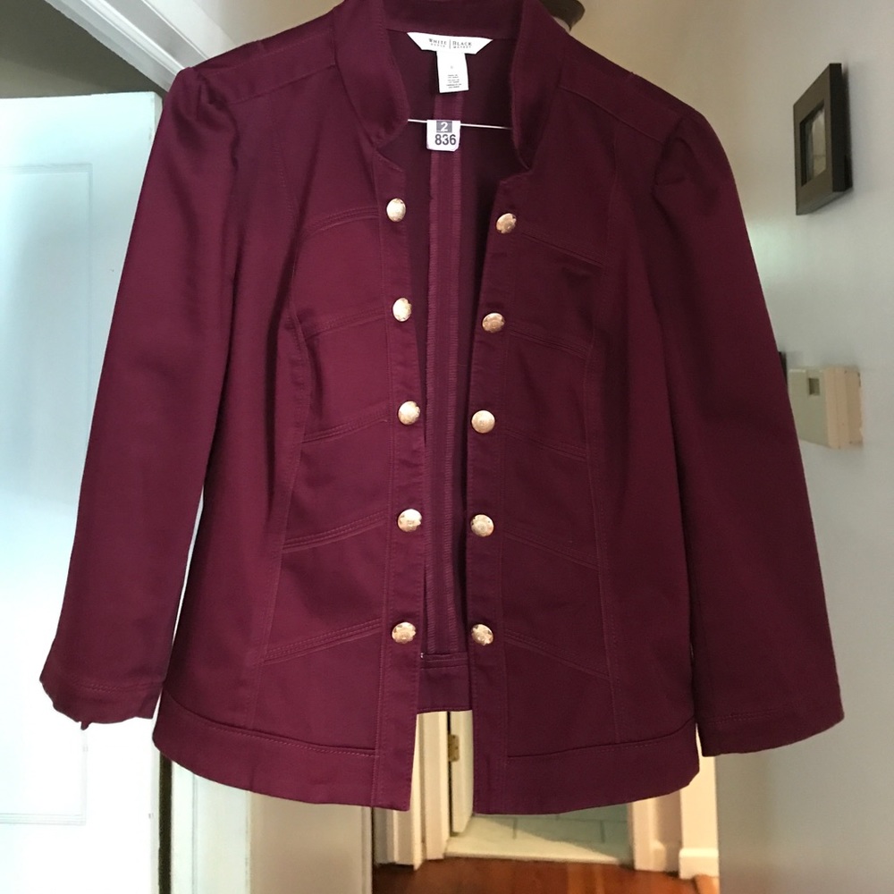 Burgundy three-quarter sleeve Army Jacket
