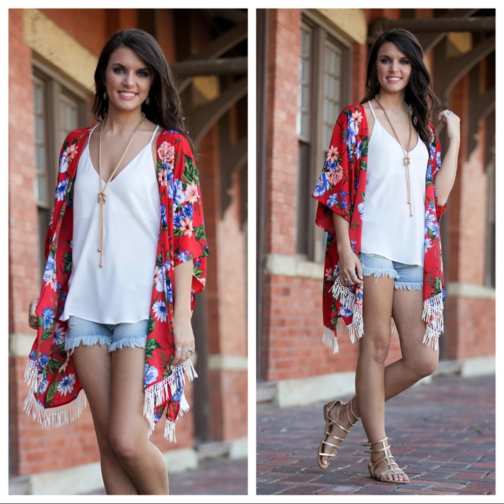 LAST ONE! Floral Fringe Kimono Cardigan - Picture 2 of 3