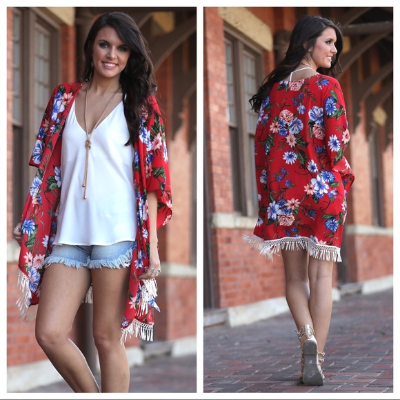 LAST ONE! Floral Fringe Kimono Cardigan - Picture 3 of 3