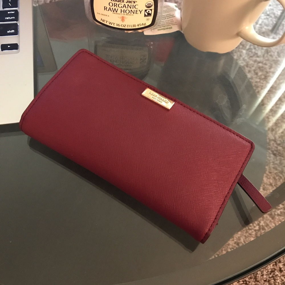 ⛔️Kate spade wallet