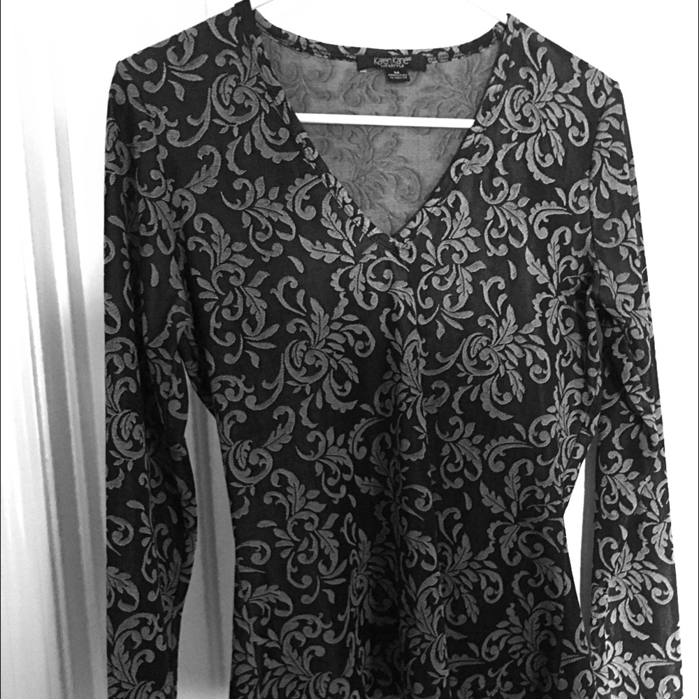 “ Karen Kane” Blouse