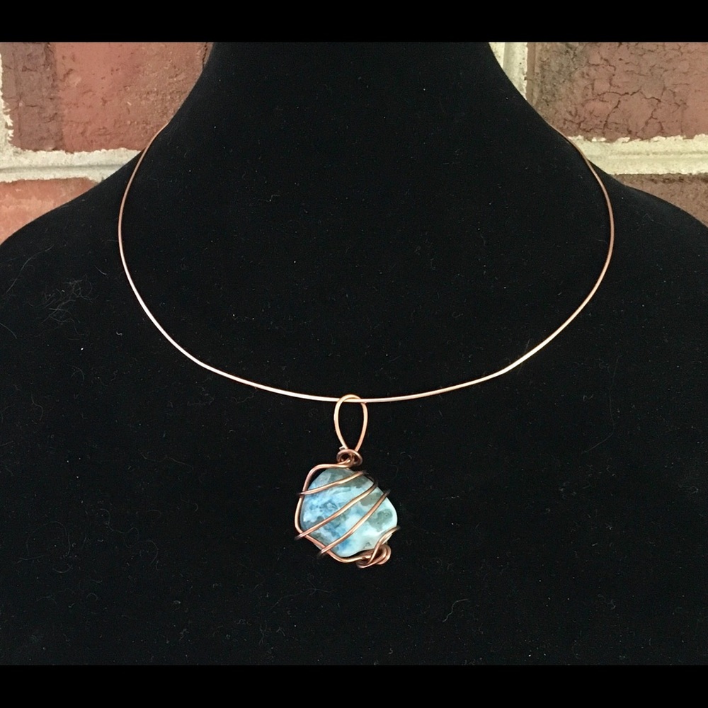 🌺Gorgeous Blue Agate with Copper!💐🌺🌸NWT!🌺