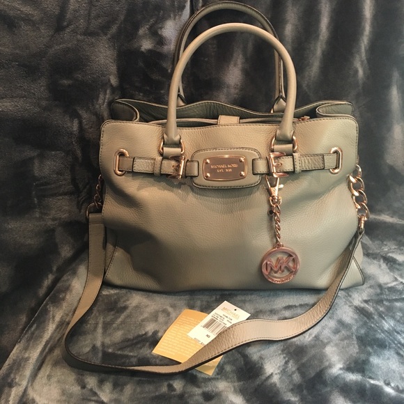 Michael Kors Handbags - Michael Kors Hamilton Large Leather Satchel