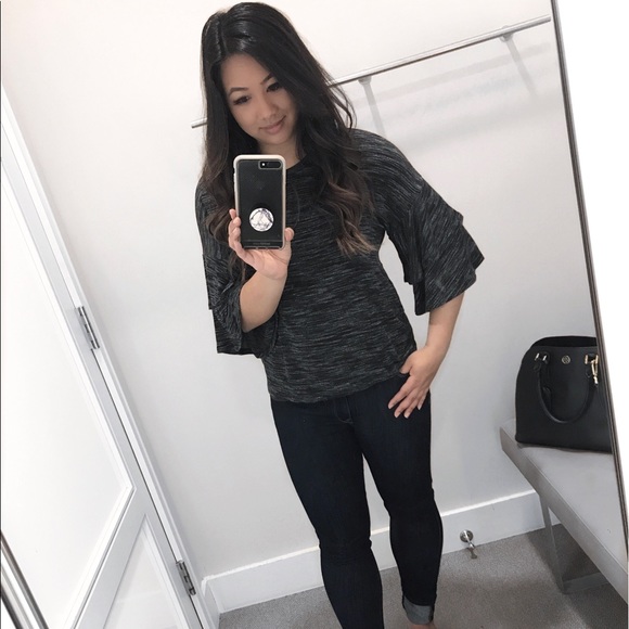 >BUY2/1FREE< Anything is Possible Ruffle Top - Picture 4 of 5