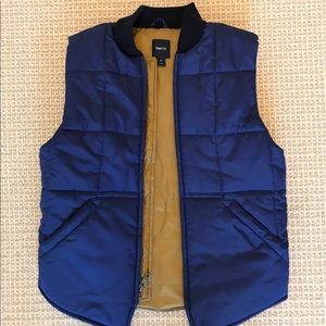 GapKids vest - boys Large (10)