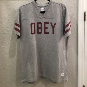 Obey tee.