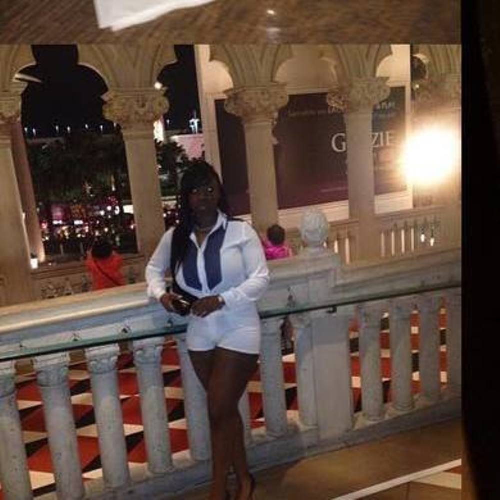 Meet your Posher, Courtney