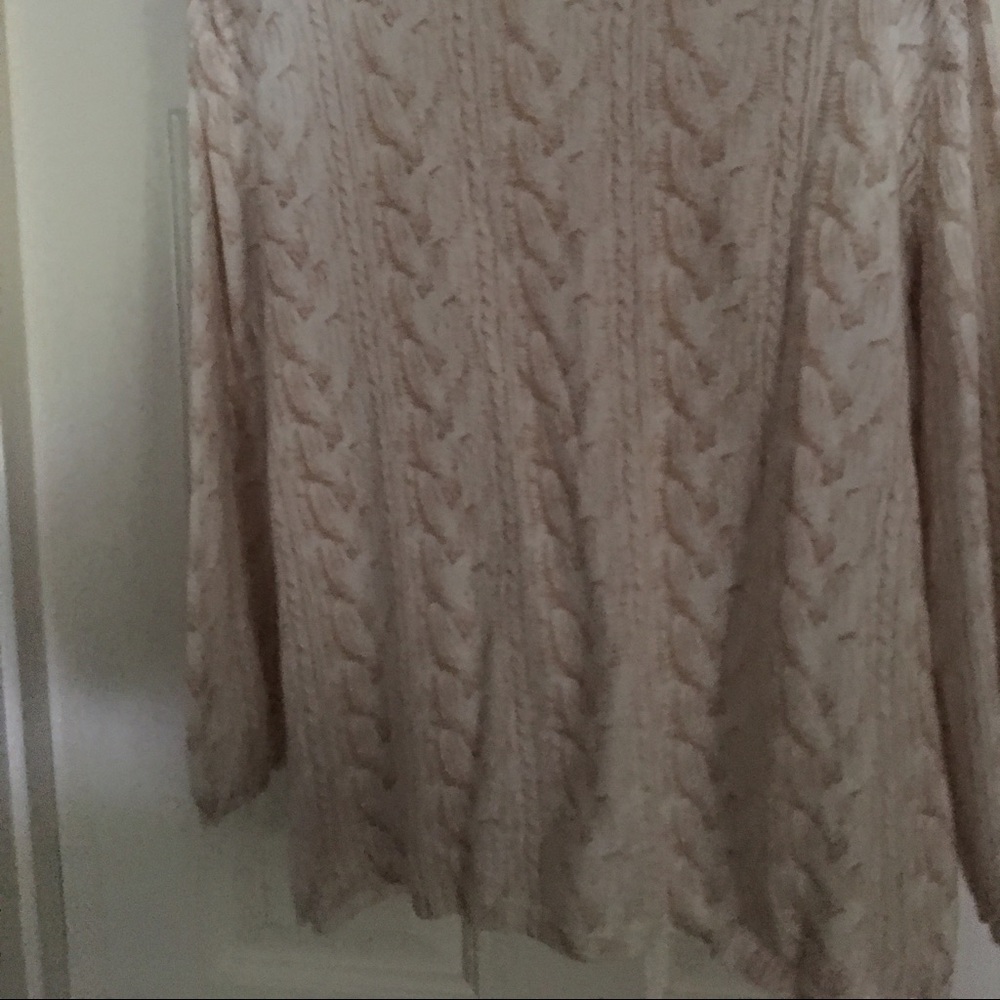 Sweater - Picture 5 of 5